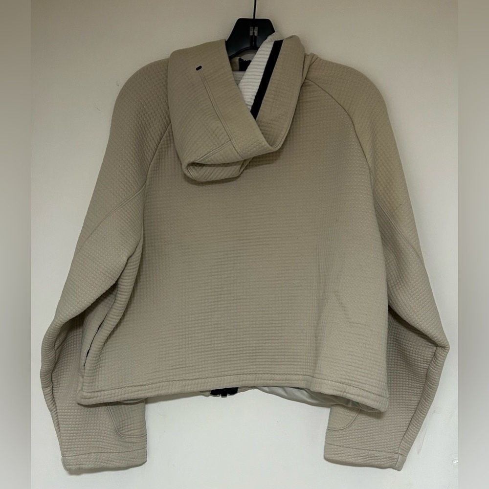 Nike Women’s Sportswear Tech Fleece Engineered Full-Zip Hoodie in Oatmeal Sz XL - Picture 5 of 11